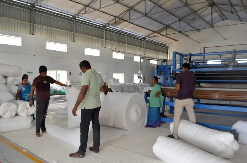 Polywadding Hero Image